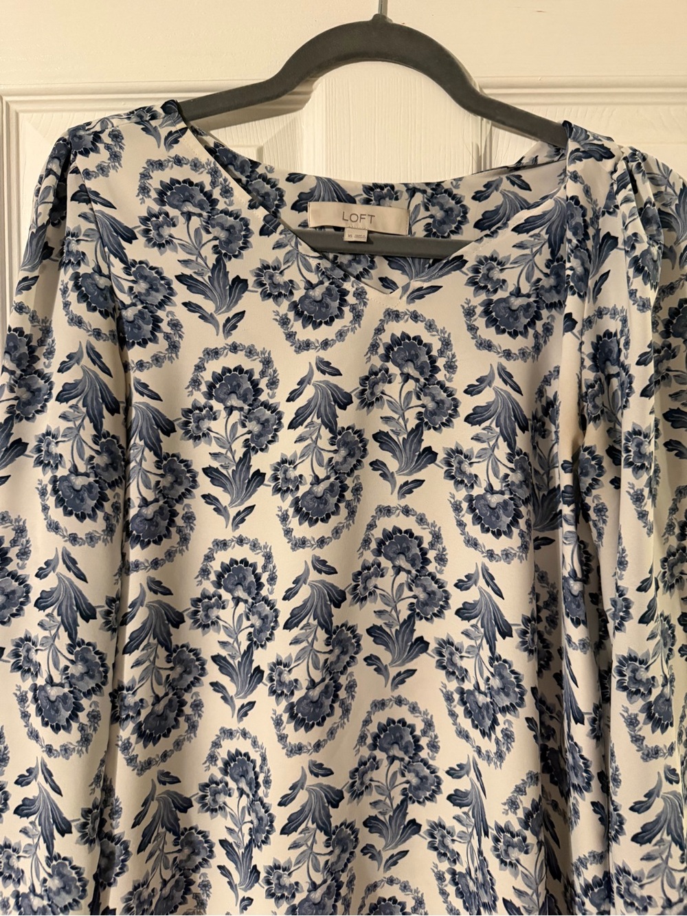 LOFT Blue and White Floral Long-Sleeve Blouse